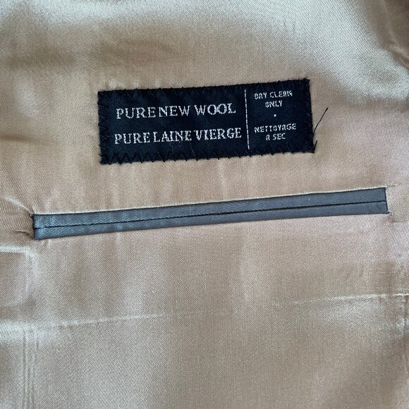 Men's 100% Wool S. Cohen Plaid Blazer in Tan Base with Black Houndstooth Pattern - Picture 3 of 4